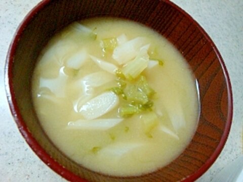 大根のおろぬき菜の味噌汁